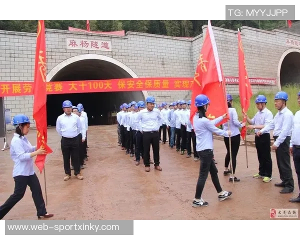 白巧克力相信库里能再战三四年期待他职业生涯达到二十或二十二年 白巧克力相信库里能再战三四年期待他职业生涯达到二十或二十二年